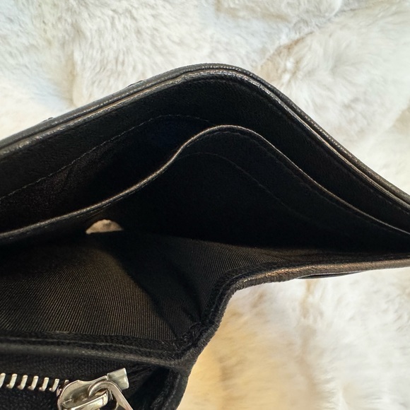 Dior Diorama Compact Wallet - Picture 12 of 14